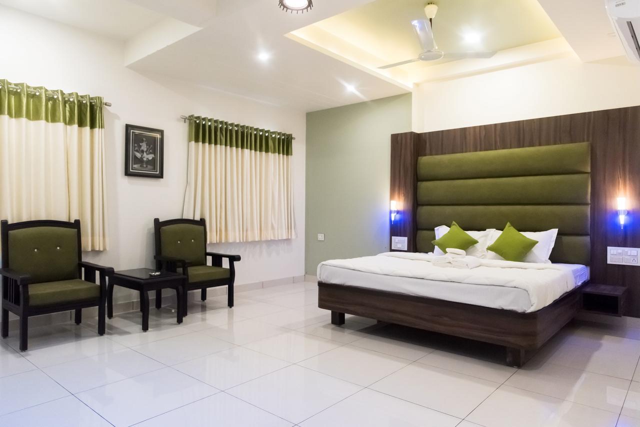 Hotel Shyam Palace Bhuj Eksteriør bilde