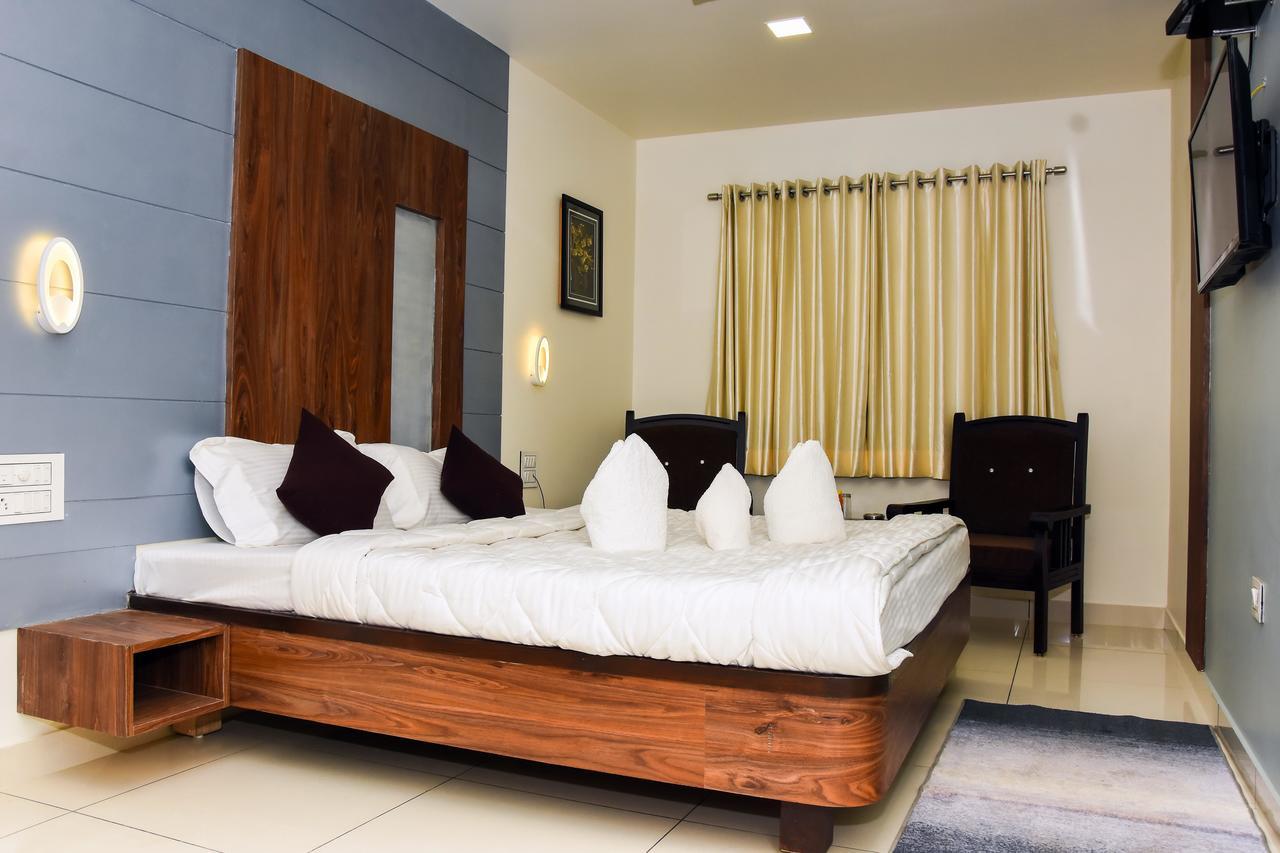 Hotel Shyam Palace Bhuj Eksteriør bilde