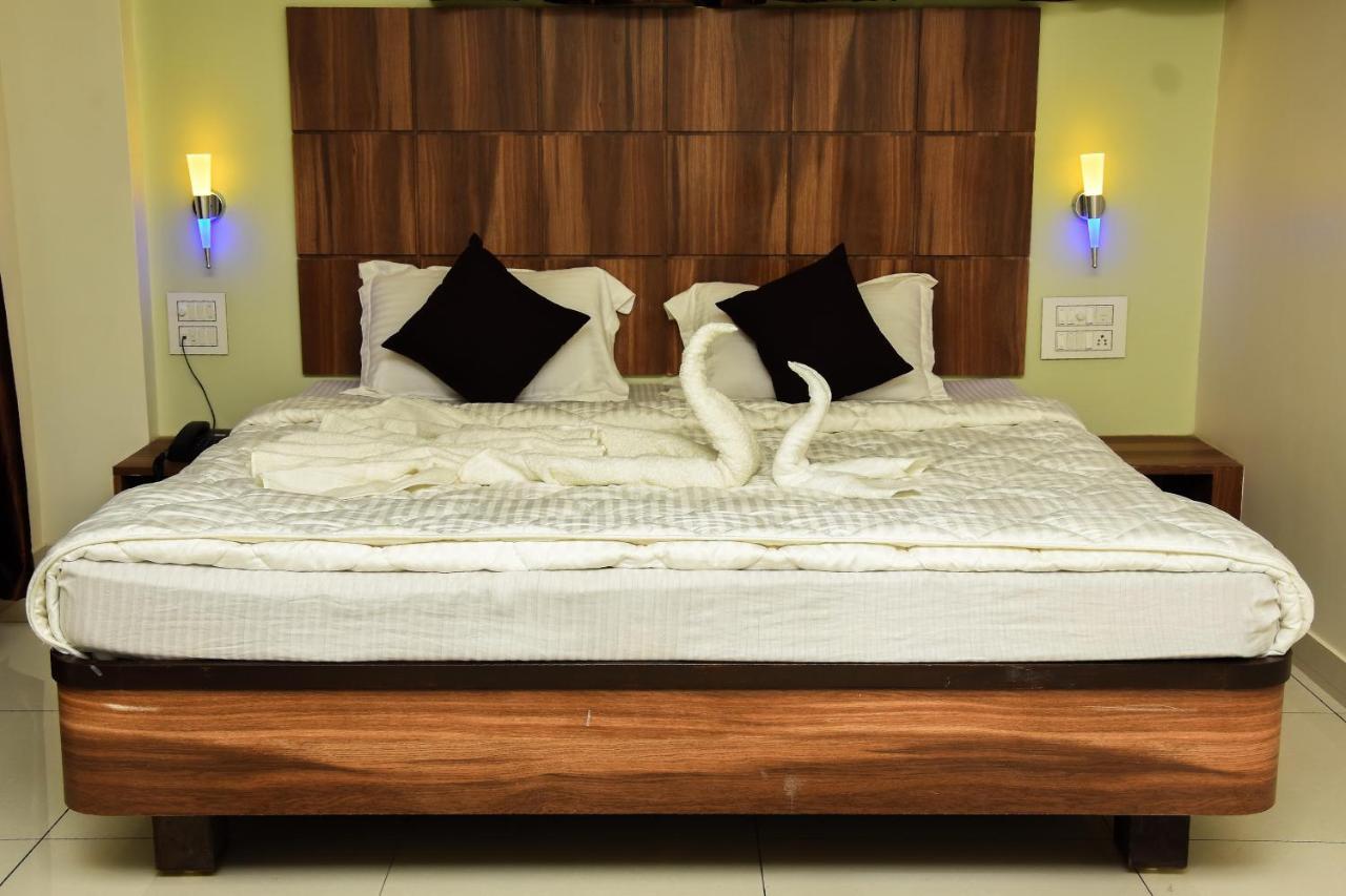 Hotel Shyam Palace Bhuj Eksteriør bilde